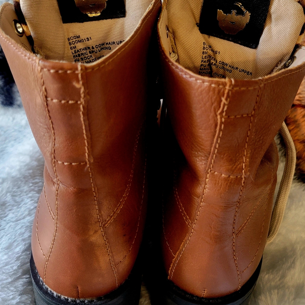Steve Madden Brown and Tan Lace Up Boots Rugged Style - Picture 5 of 8